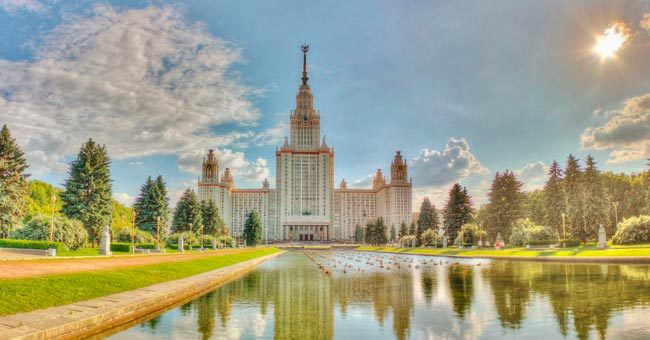 Знакомы ли вам московские высотки?