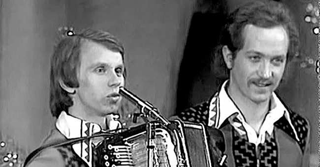Сумеете узнать легендарный советский шлягер 70-х всего по паре строк?