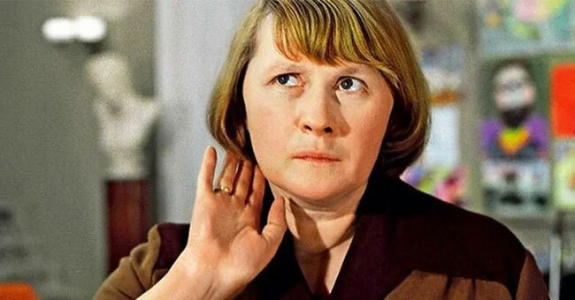 Выберите чайник, а мы расскажем, что бы о вас сказали герои советских фильмов