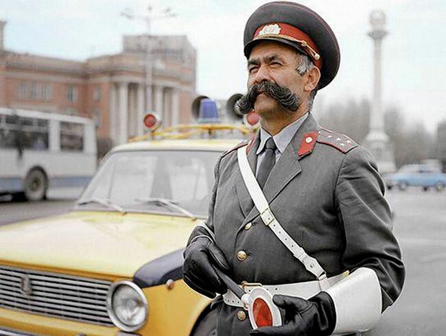 Кто из советских милиционеров гонялся за Фантомасом?