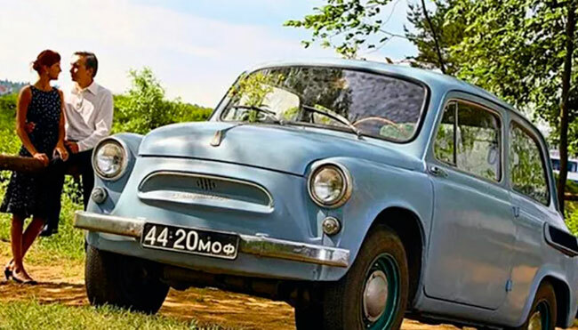 Какой марки автомобиль был прототипом  этого автомобиля в СССР?