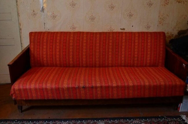 Как назывался диван, разложить который было целым квестом?