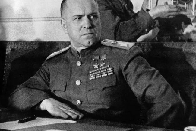 Как зовут этого военачальника?