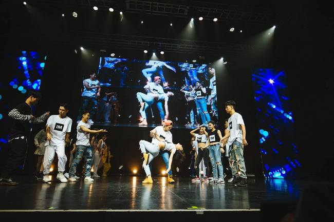 Насколько вы хорошо знаете Дениса из 1Million Dance Studio? 