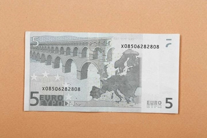 Денежная единица Венгрии